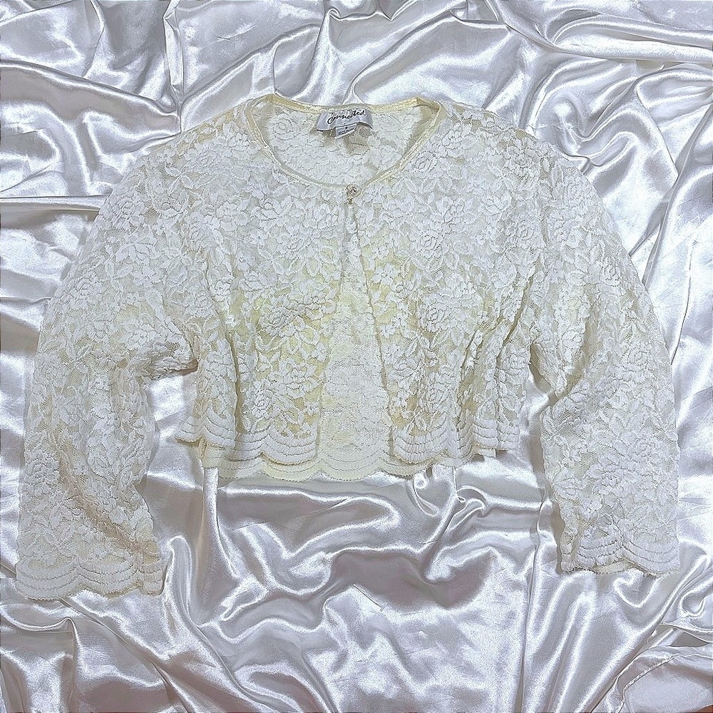 vintage Bolero Shrug Cream Excellent Floral Lace Scalloped Cropped Cardigan y2k